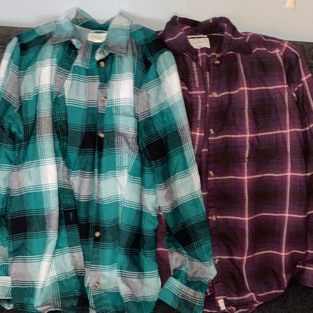 Bundle of 2 Super soft flannels!